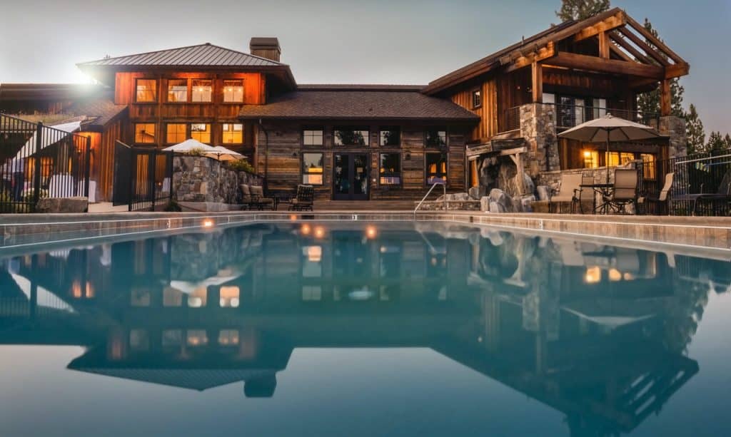 Home With Pool