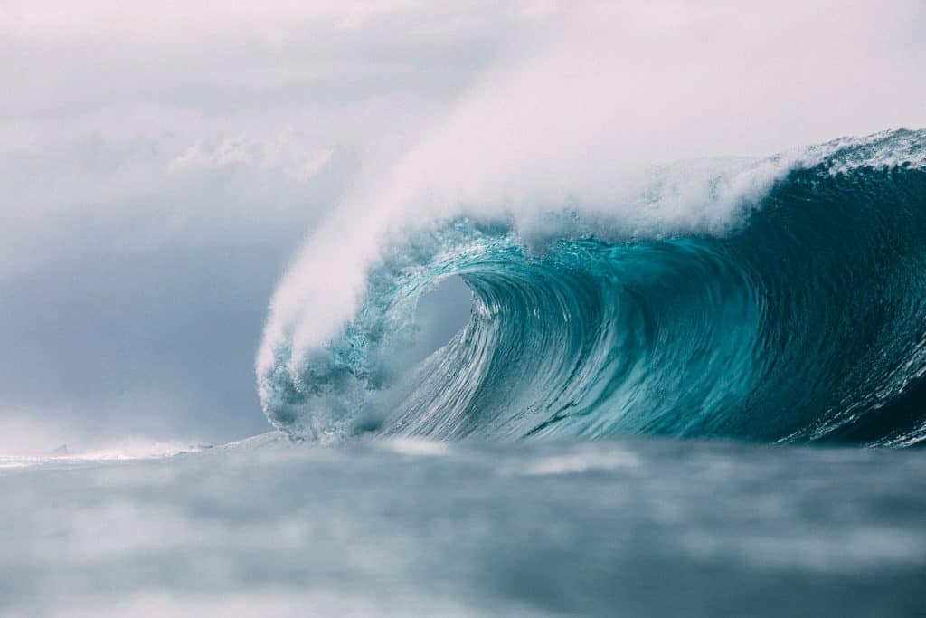 Crashing Waves