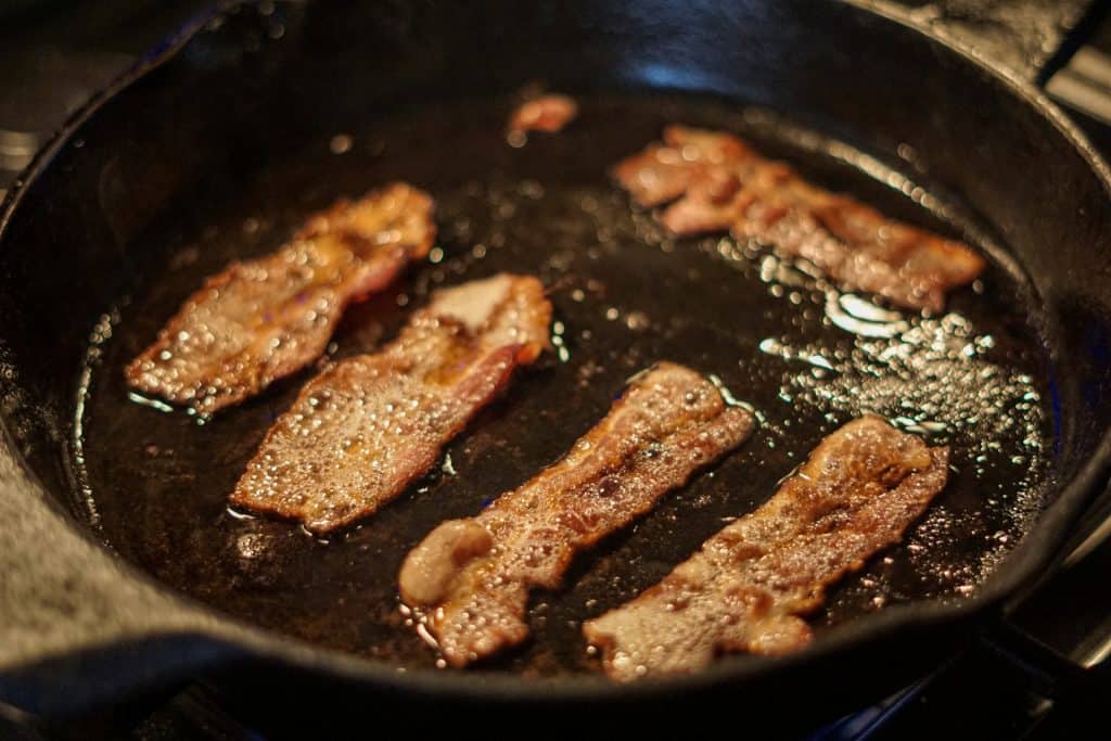 Sizzle Sizzling Bacon Pan Grease