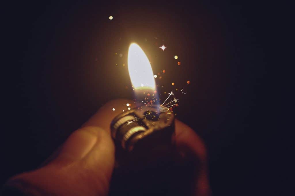 hot lighter hand