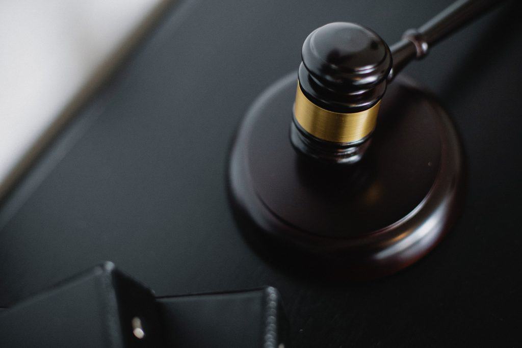 law gavel rules