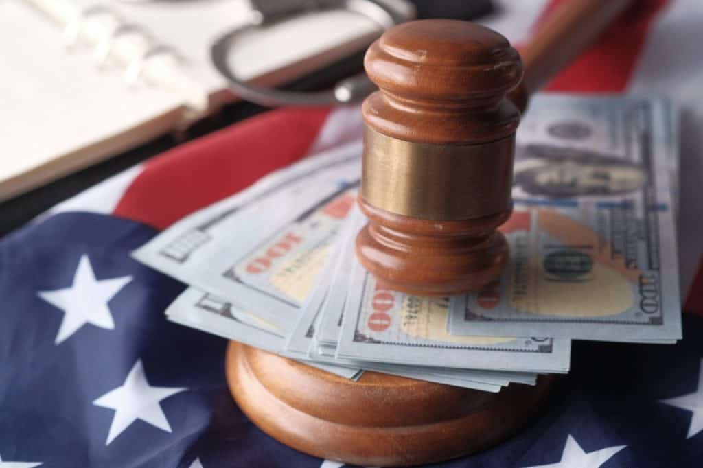 auction money gavel