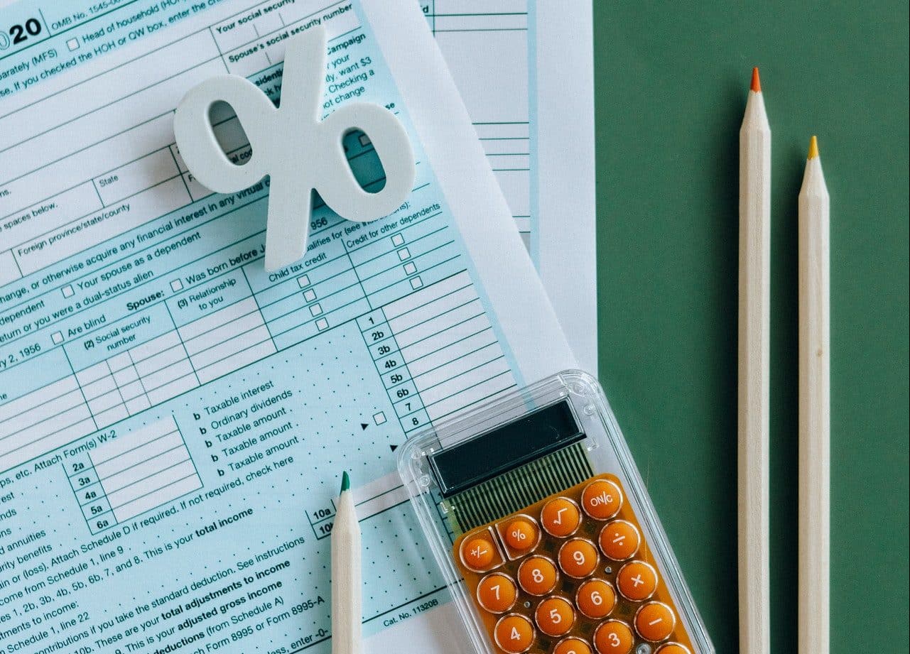 percentage calculator papers and pens