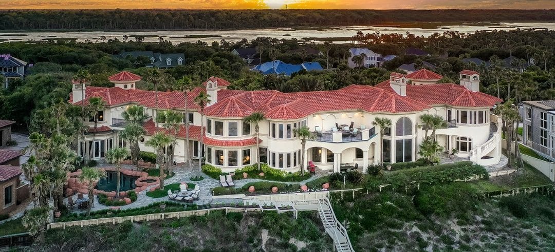 Florida Estate in Zelensky Hoax Story Going Up For Auction