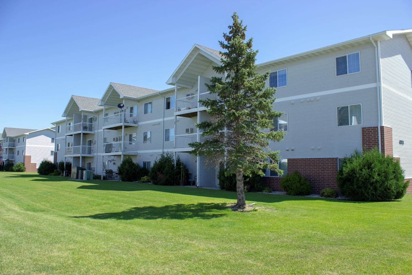 Osgood-Townsite-Apartments—Courtesy-of-Gindi-Equities