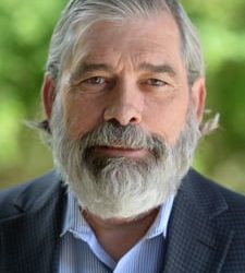 Joe Jaeger, New Orleans Hotelier and Developer, Dies at 77