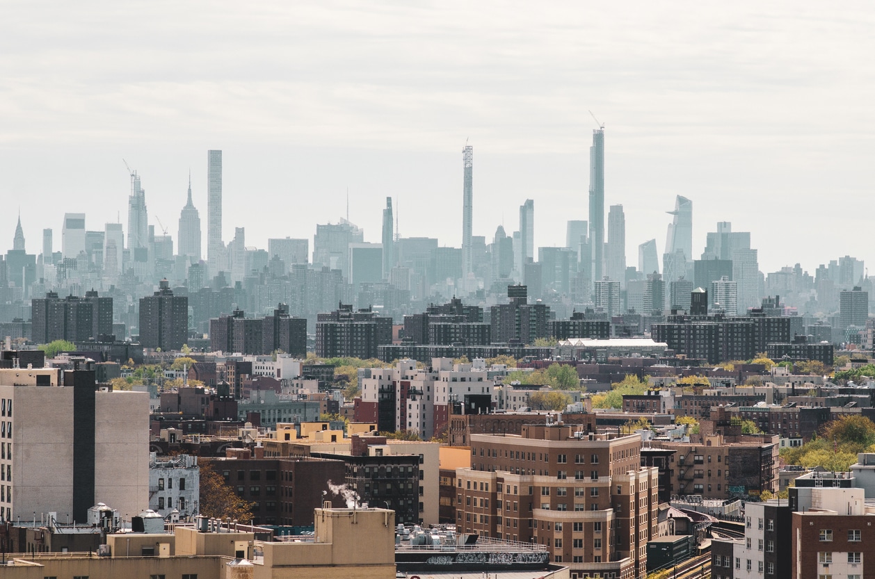 Panorama of NEW YORK CITY with the bronx’s neighborhood.