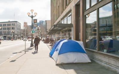 Report: Chicago Clears Out Homeless Camps Ahead of Democratic Convention