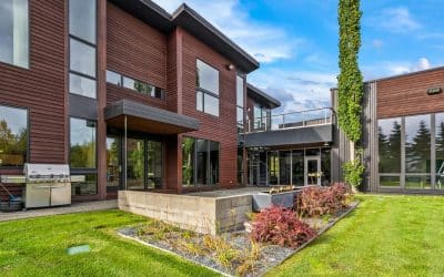 Alaska’s Record-Breaking $15 Million Listing Features Hangar for Five Planes