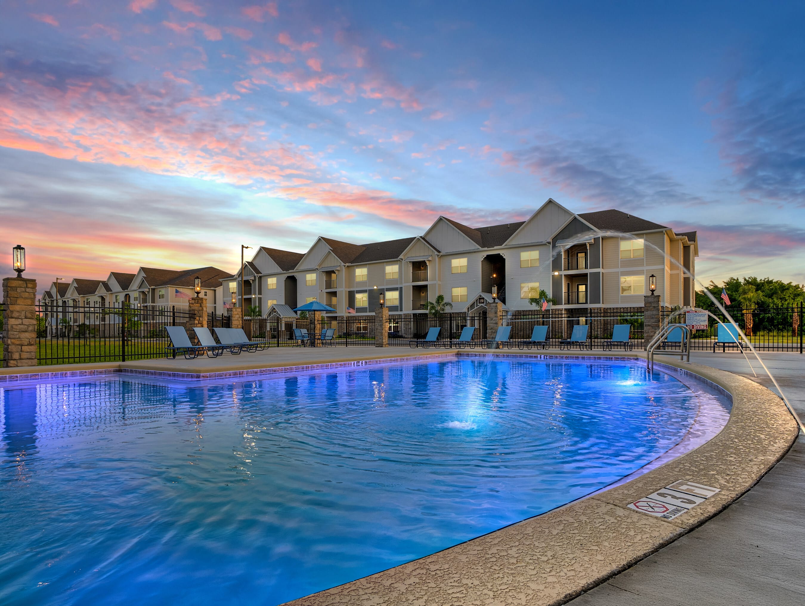 Palm Bay Grand Hero Pool