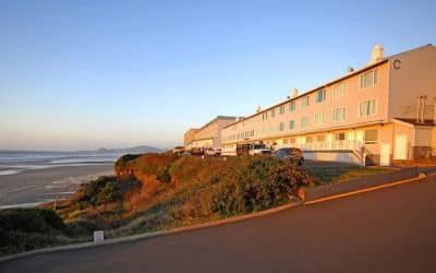 Oceanfront Oregon Hotel Listed for Sale