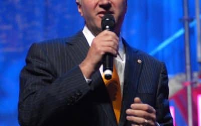 Kevin O’Leary Says He’s Moving From Boston Because of Elizabeth Warren