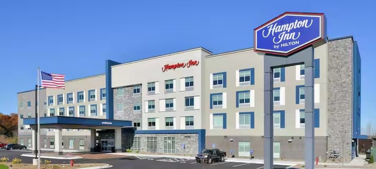 Dept. of Homeland Security Accuses Hilton of Refusing Minneapolis-Area Hotel Reservations for ICE Agents