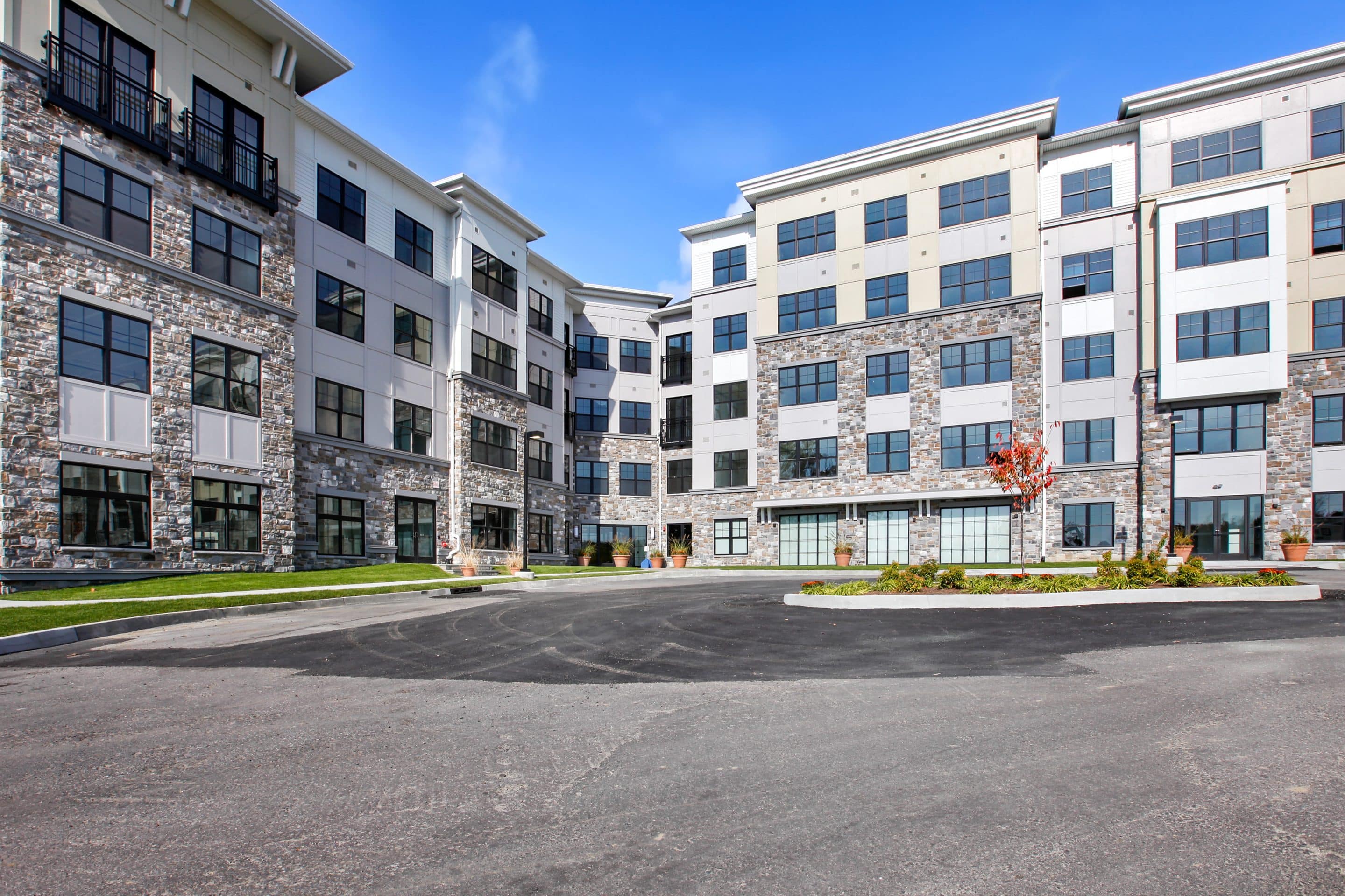 Carraway_Exterior_3