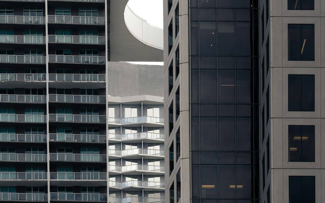 UWM Expands Non-Warrantable Condo Lending and Launches Instant Eligibility Tool
