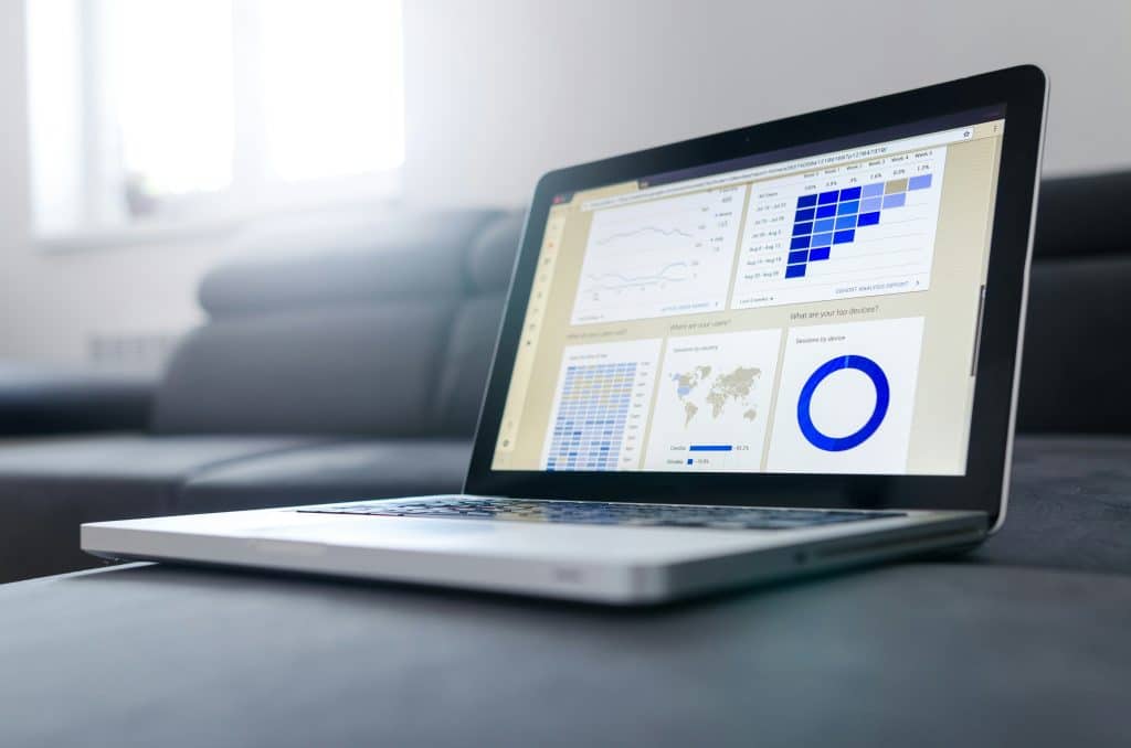 Financial charts and analysis illustrating Fannie Mae Connecticut Avenue Securities tender activity