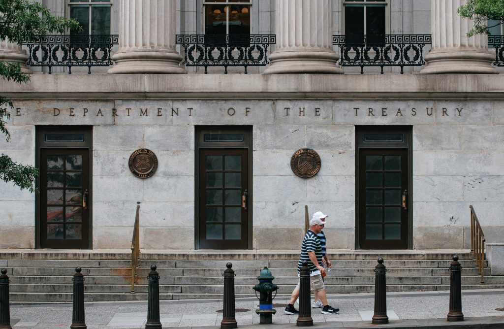 U.S. Department of the Treasury building in Washington, D.C., illustrating the rise in the 10-year Treasury yield
