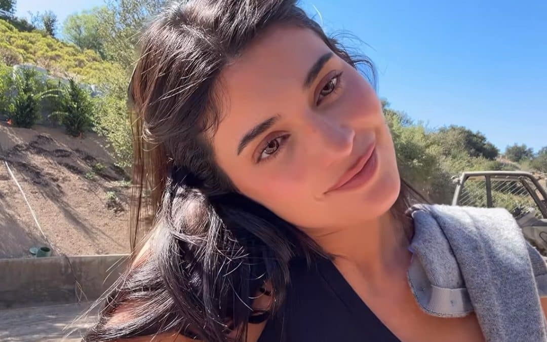 Kylie Jenner Offers Tour of Her Still-Unfinished Mansion