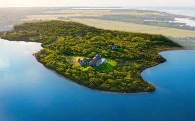 $43 Million Martha’s Vineyard Property Sale Sets Record for Massachusetts