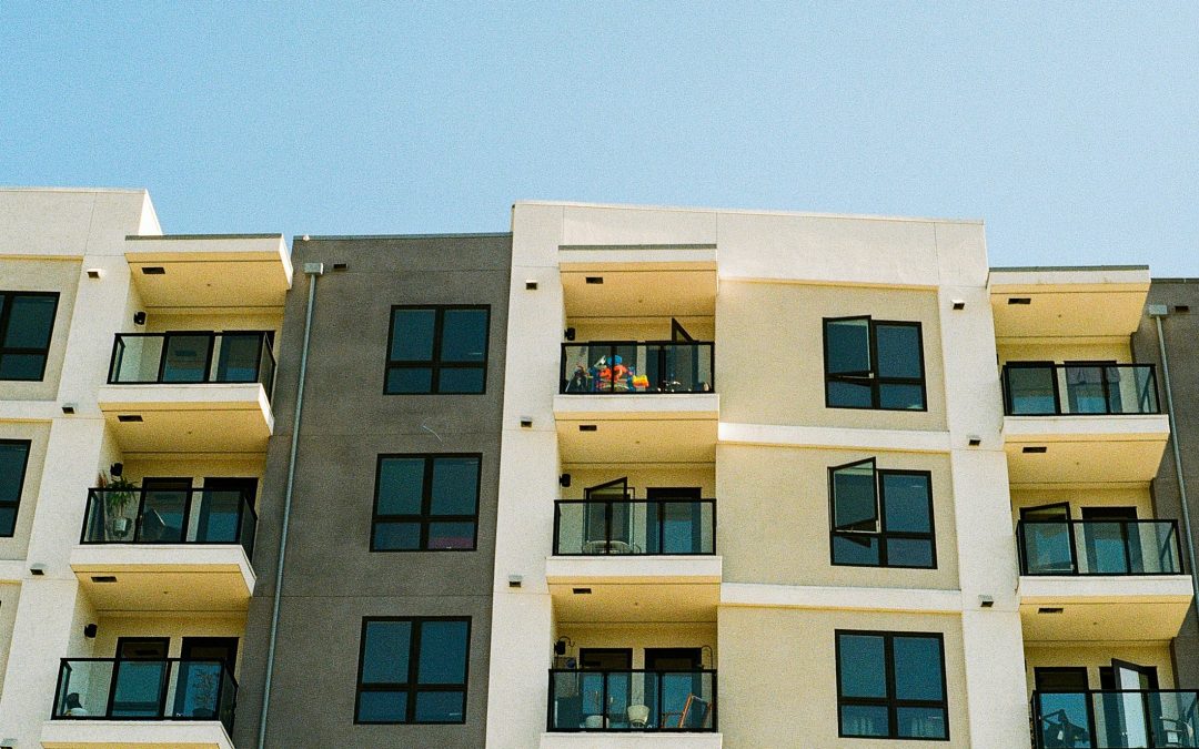 Los Angeles County Rents Fall 3.6%, but Buying Costs $4,716 More Each Month