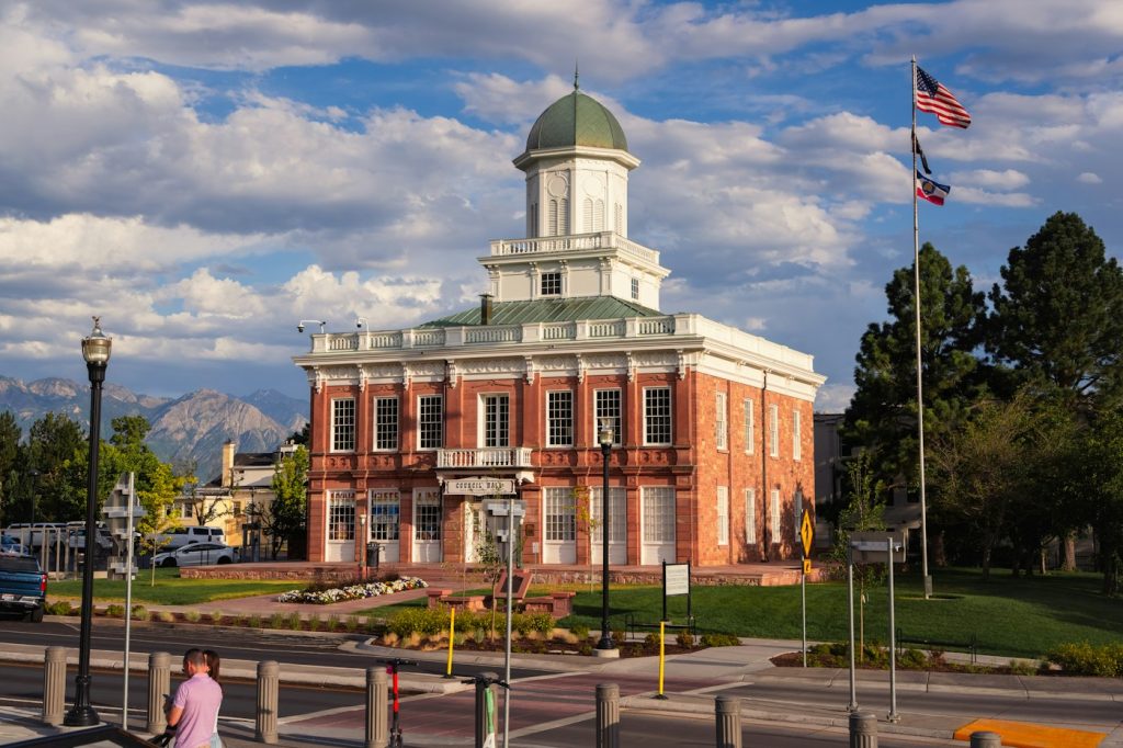 Courthouse exterior illustrating Alexander sentencing; not a photograph of the specific subject
