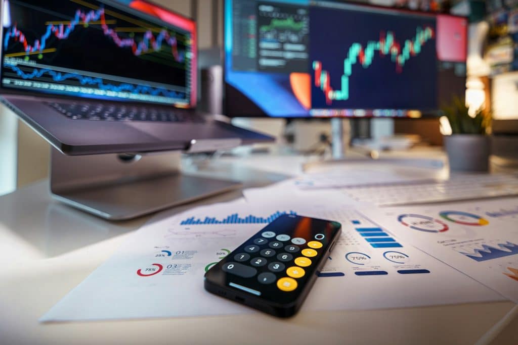 Calculator and market analysis materials illustrating multifamily securities reporting, not Freddie Mac's MSIA interface