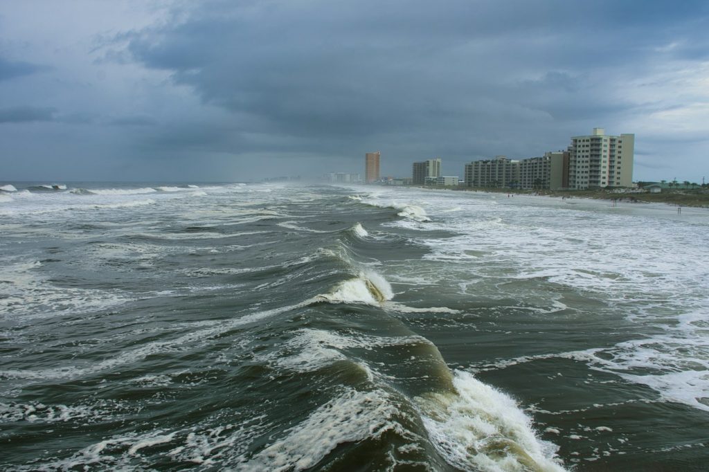 Coastal property illustrating climate-risk ratings, not a property involved in the Florida lawsuit