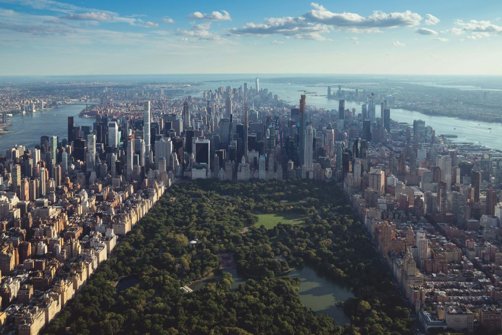 Manhattan skyline and Central Park, illustrative image for office mortgage refinancing; not an identified photo of the General Motors Building