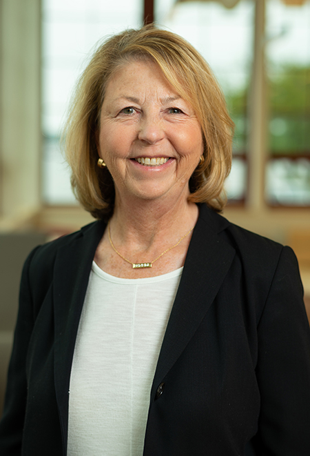 Leslee MacKenzie